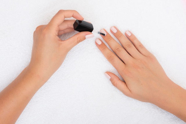 Blog-Dr-Dana-Steps-on-Nail-Care-at-Home